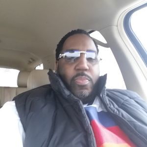 Meet your Posher, Carney